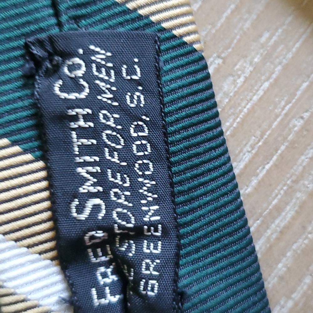 Fred Smith Co. Necktie - Picture 3 of 3